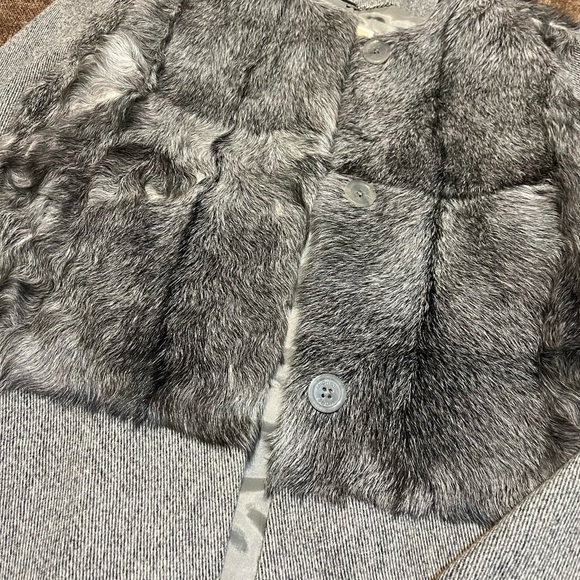 MICHAEL Michael Kors Mixed Media Gray Fur Coat - Size 6 - Picture 3 of 12